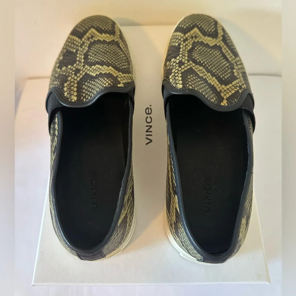 VINCE Blair Snake Print Slip-On Sneakers Women’s 8.5 - Picture 6 of 6